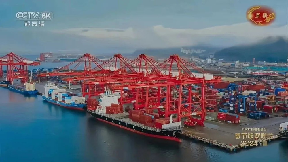 燈火里的中國有你有我