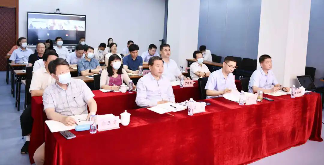 咬定青山不放松 加壓奮進再出發(fā) 江蘇遠洋召開2022年度半年生產(chǎn)經(jīng)營分析會