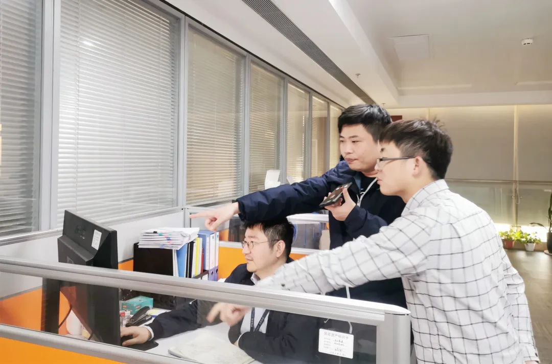 喜慶二十大 建功新時(shí)代 | 數(shù)字引領(lǐng) 科技賦能 太倉海運(yùn)開展集運(yùn)一體化箱管應(yīng)用系統(tǒng)測試工作