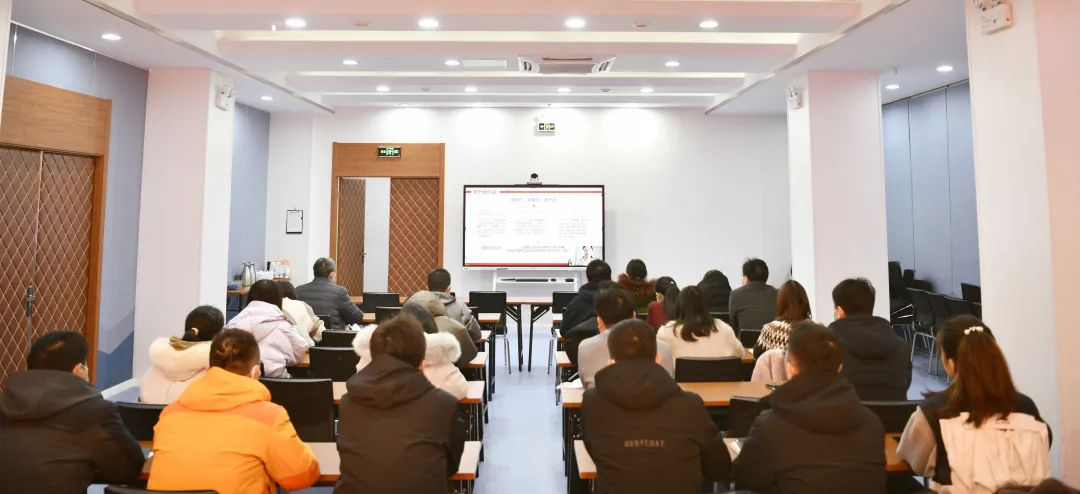 加強學(xué)習 提質(zhì)增效 江蘇遠洋舉辦深化國有企業(yè)三項制度改革干部培訓(xùn)班