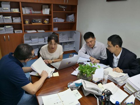 公司紀(jì)委書(shū)記戴偉調(diào)研檢查江遠(yuǎn)香港公司