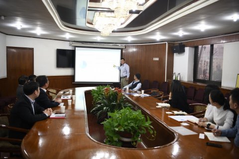 Marsh（達信）保險經(jīng)紀來我司拜訪