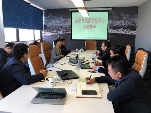 鼓樓區(qū)領(lǐng)導(dǎo)蒞臨新世紀(jì)公司調(diào)研指導(dǎo)