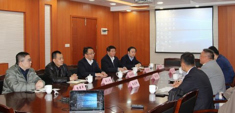 易佩斯國際海運(yùn)來我司來訪