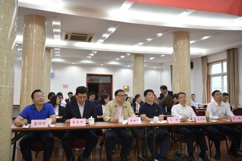 “我與祖國同命運，我與企業(yè)共成長” ——公司舉辦青年職工主題匯報演講