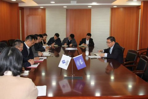 主動(dòng)作為 勇于突破——公司黨委書(shū)記、董事長(zhǎng)晁陽(yáng)對(duì)航運(yùn)部進(jìn)行調(diào)研