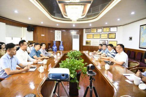 億海國際航運(yùn)有限公司拜訪江蘇遠(yuǎn)洋