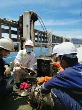 遠洋船舶守護人 藍色沃土譜華章——記省國資委優(yōu)秀共產(chǎn)黨員、輪機長尹圣國