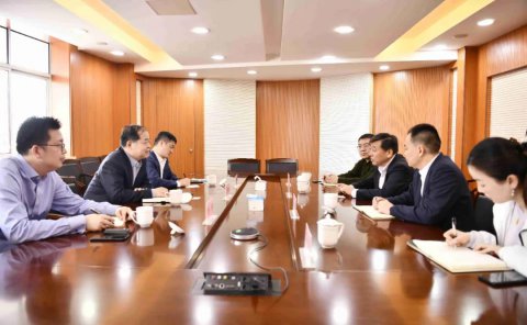 中國船東互保協(xié)會副總經(jīng)理宮錫謙一行到訪江蘇遠(yuǎn)洋