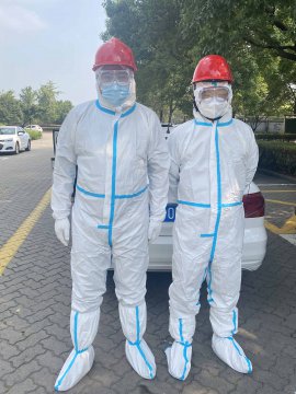 我用堅(jiān)守訴衷情：遠(yuǎn)洋人的別樣國慶