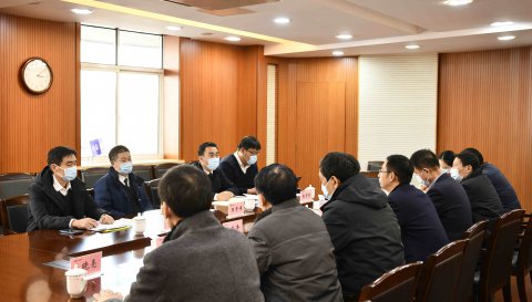 江蘇海事局黨組成員、副局長(zhǎng)王秀峰檢查指導(dǎo)江蘇遠(yuǎn)洋安全生產(chǎn)和疫情防控工作